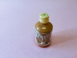 真知子の世界旅行 令和初のほうじ茶ラテ。  ラテのエスプリが効いてる。