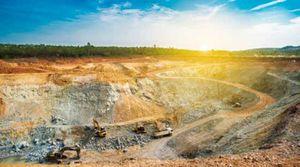 明和産業(株)【8103】 ⭐中国が新たな経済戦争を仕掛けてきた。日本への「レアアース」輸出規制である。 1月6日、中国商務部は『軍民両用品』の輸出規制を厳格化すると発表しました。 対象品目にレアアースが含まれ、日本経済への影響が不安視だが現状対象外商品は、 輸出規制外・・・ここは現状取引中 ⭐資源･環境ビジネス事業部では、鉱物資源や無機材料、金属製品、環境商材、 医薬中間体の各分野で中国を中心とする幅広いネットワークやパートナーとの 良好な関係を活かし新たな価値の創造を提案しています。 中国で深耕したレアアース・レアメタル取引の長い歴史と経験を有してきた 金属製品取引をマッチングし市場ニーズに合わせたビジネス創出を展開し、 また、国内外のお取引先への環境商材、医薬中間体などの提案を積極的に進め、 環境保全・生活の改善に貢献推進中・・・&rdquo;！。