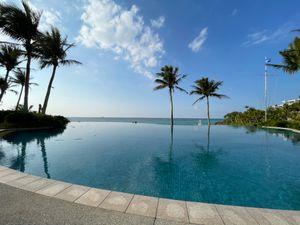 藤井産業(株)【9906】 インフィニティプールから おはようございます 今日は早帰りDAY！！！