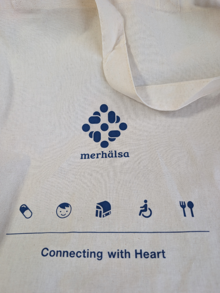 ミアヘルサホールディングス(株)【7129】 桐谷さんを見に、 出かけたイベント、 昨日名証エキスポで、 ブースを訪ねましたら、 素敵なエコバック頂けて、 愛用しつつこれからも、 株主優待を楽しみに、 末永く期待する🦆。