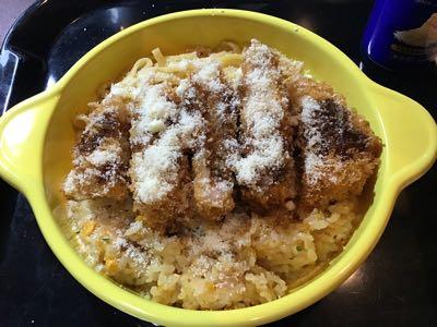 (株)ＡＯＫＩホールディングス【8214】 快活CLUBで期間限定で復刻したミニトルコライスをいただきました。