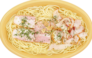 (株)ローソン【2651】 【　10年前（2015年)　】  ｢ローソン｣ にんにく馨るペペロンチーノ 498円　ー。