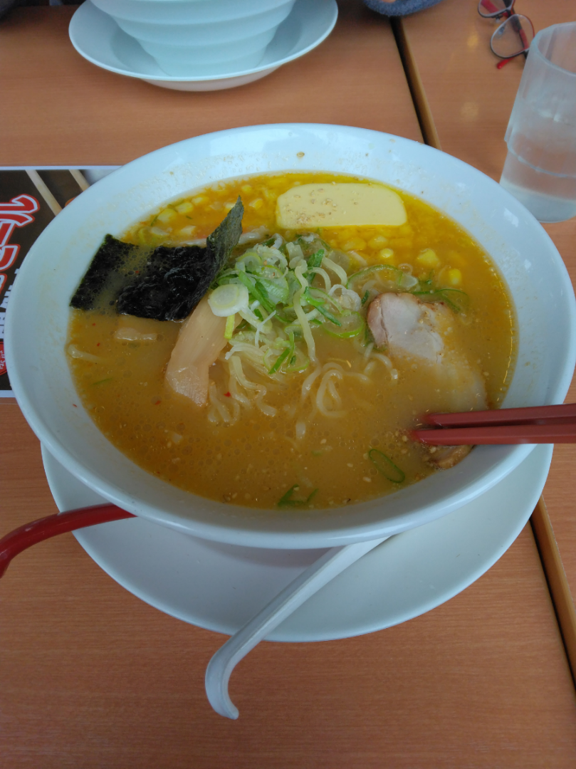 (株)フォーサイド【2330】 とりあえず飯