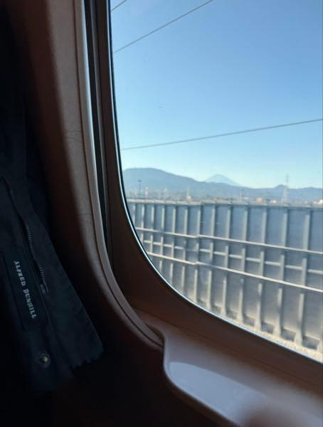 春の風、夏の雨 今日は富士山が綺麗に見えるかもしれない。20分後😊