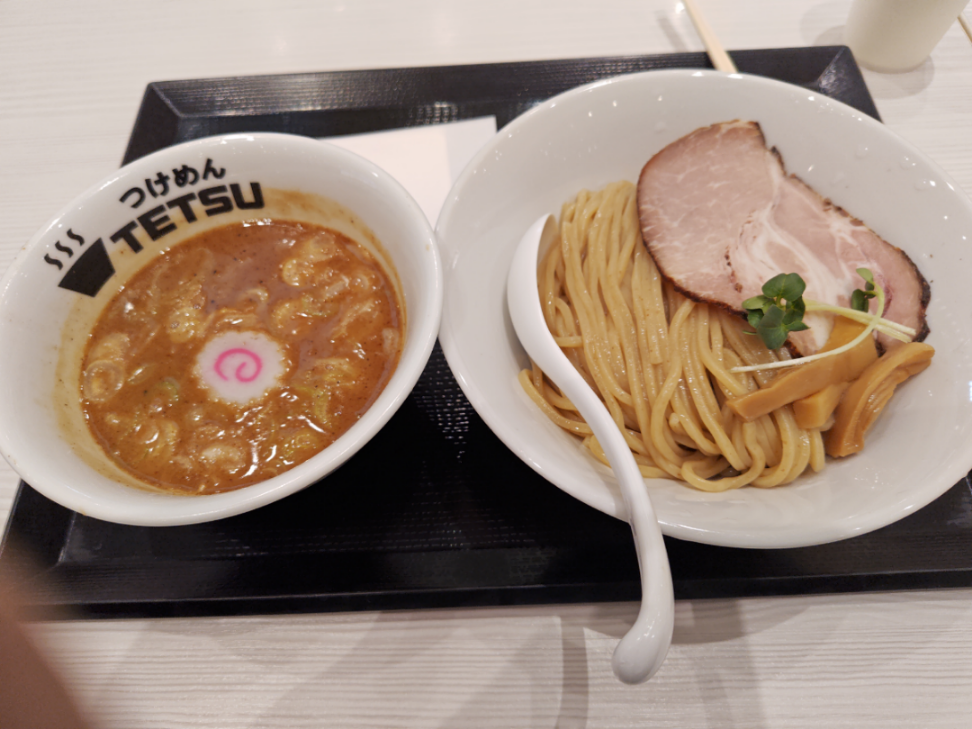 (株)クリエイト・レストランツ・ホールディングス【3387】 つけ麺TETSU美味しかったです。汁もいただきました。