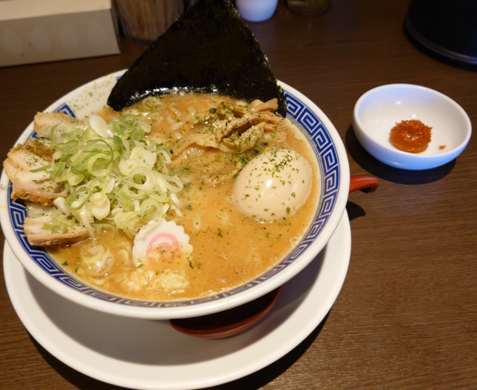 ロックやんジム 結局外行ってしまった😅 2番目に好きな辛味噌ラーメンを出すお店。