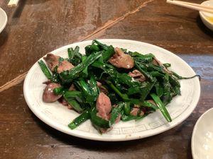 勝手に旅記録 沼津で町中華ニラレバと餃子🥟🍺🤗飲みたい‼️