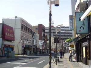 7853 - (株)フード・プラネット まだ、納得ができません。 レッドの負債でなんでフードが倒産するのだろうか?