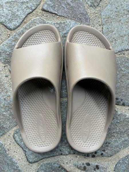 (株)ダブルエー【7683】 娘が今回貰った&hellip;、 リカバリーサンダル&hellip; 定価は4000円ちょいやったらしい&hellip;