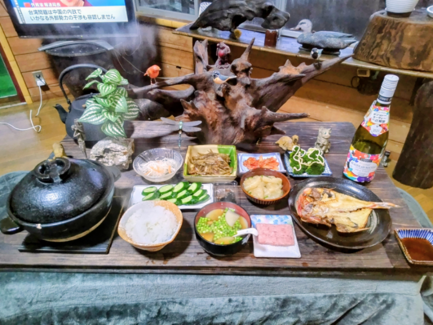 (株)ジェイテックコーポレーション【3446】 我が家では ボジョレー・ヌーボー ワインです😋 金目鯛の干物【高額】