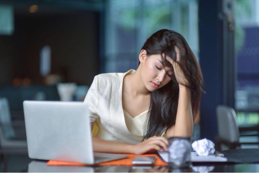 日産化学(株)【4021】 なんか先が読めない、難しい銘柄だなぁ。でも売らないよ。