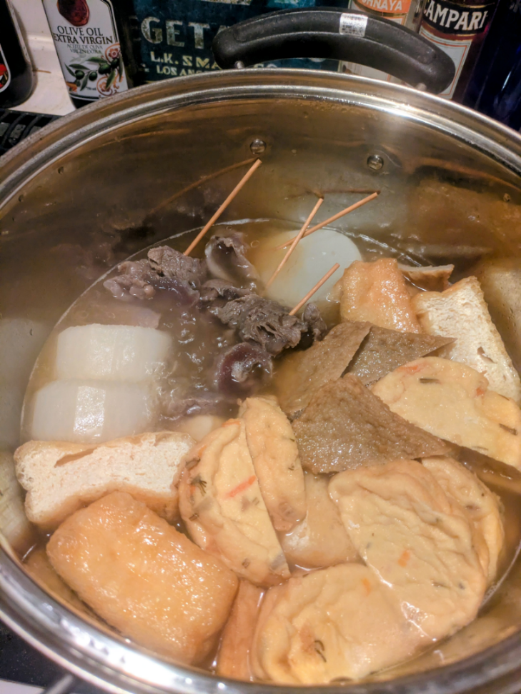 すがもん食堂 仕上げに入ってます。もう11時か💦&larr;仕事終わって8時から開始