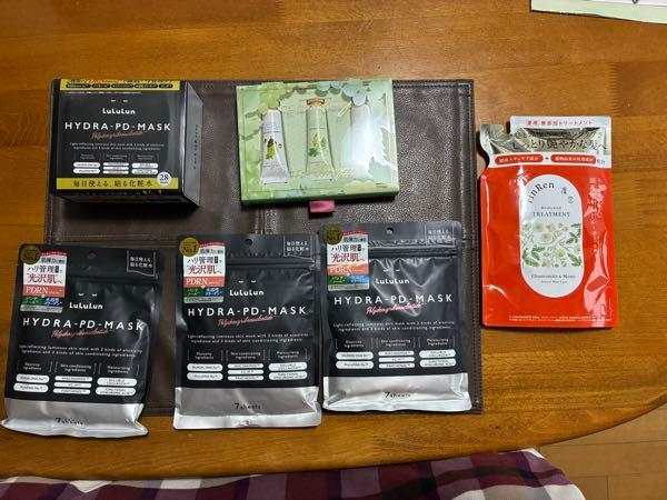 (株)スクロール【8005】 最後の株主優待で申し込んでいた商品が届きました。これで7,920円（保湿パック、シャンプー、ハンドクリーム）😅差額420円はPayPayで決済しました。